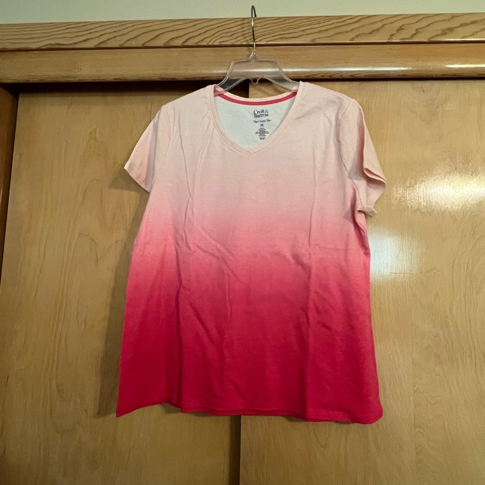 EUC XXL Croft & Barrow Ombré Pink T-Shirt